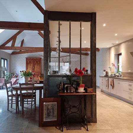 L 'Aupinouse Chambre Double Pivoine Avec Salle D'Eau Privative La Suze-sur-Sarthe Bagian luar foto